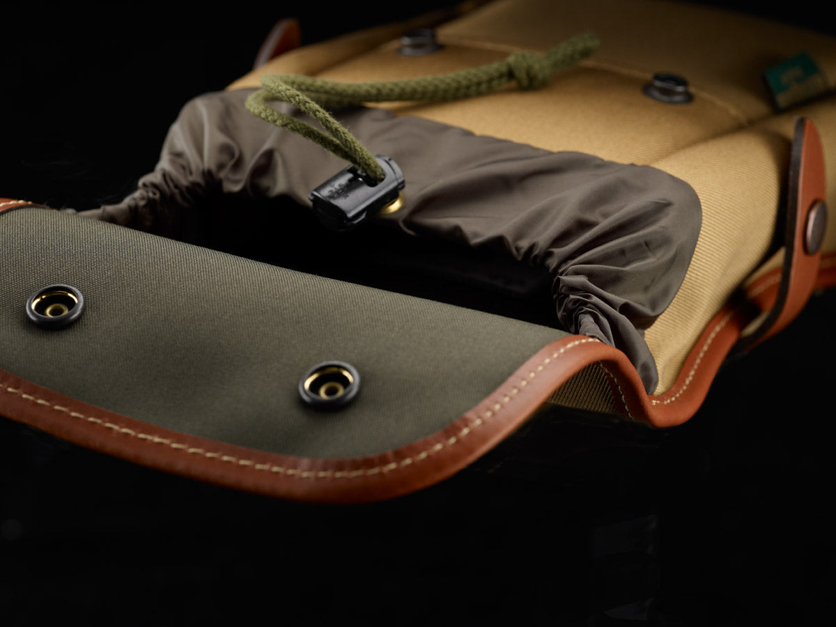 BILLINGHAM DELTA POCKET NOIR TAN CANVAS